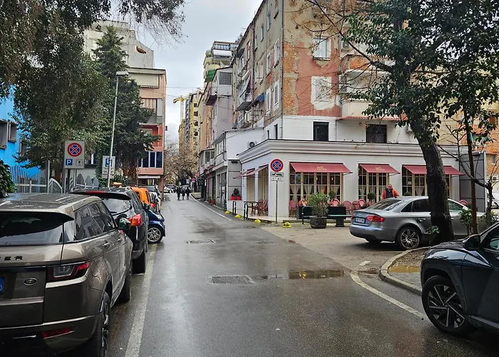 Absolute Blloku Tirana